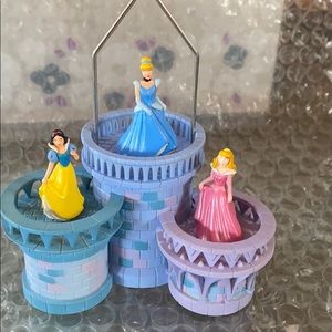 Hallmark Keepsake Disney Princess Dreams